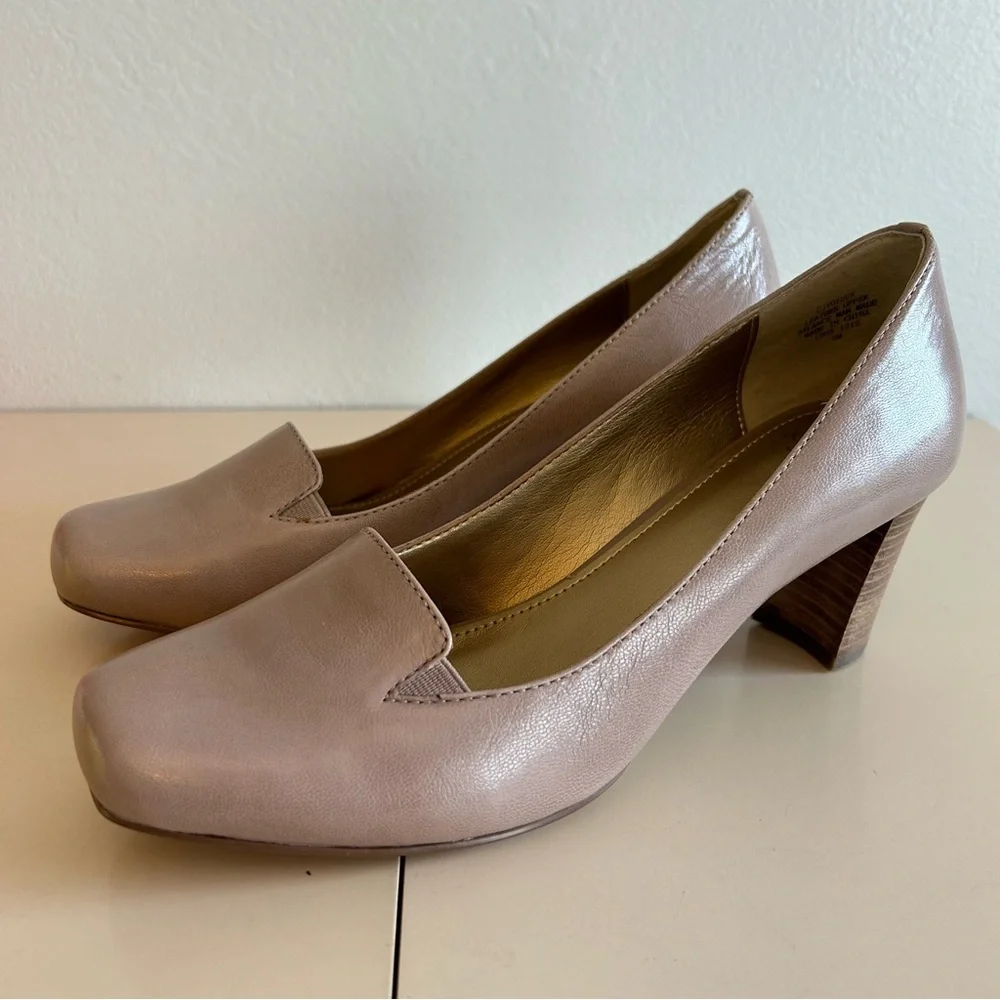 Circa Joan & David Women's Taupe Heeled Pumps
